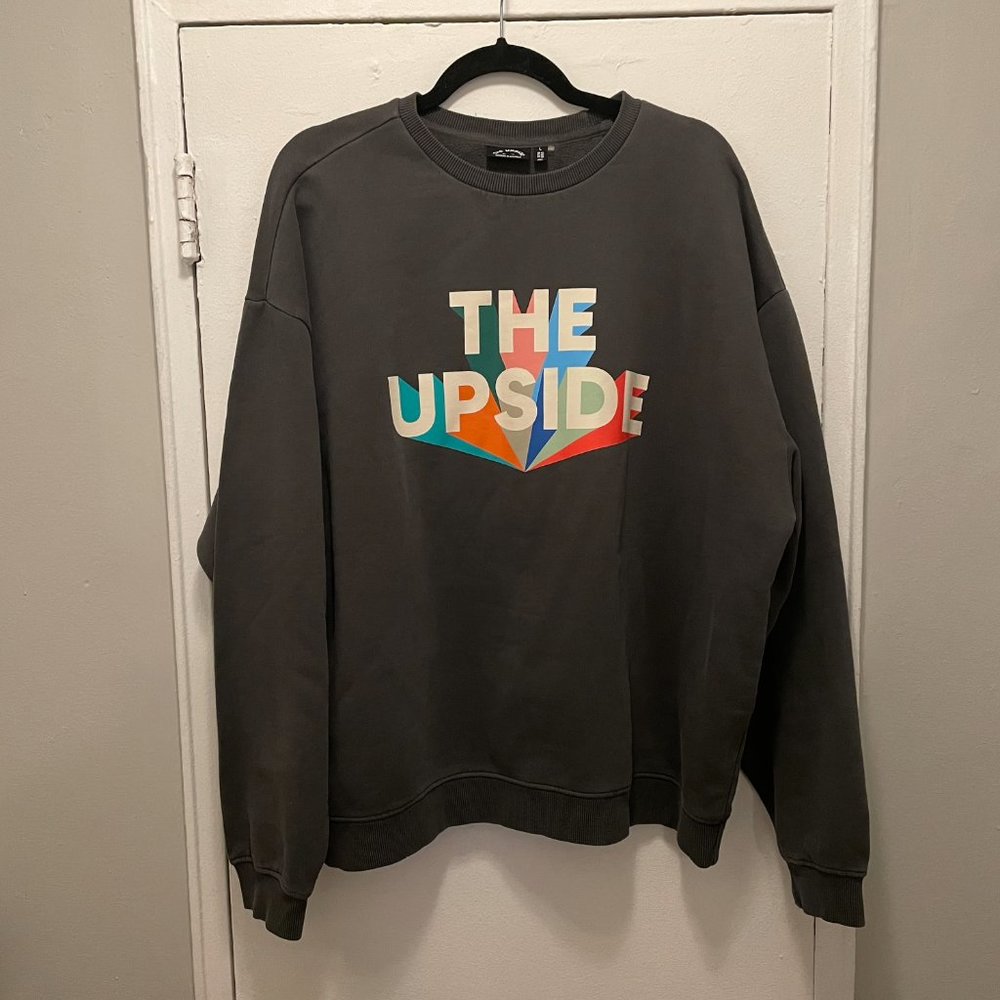 The Upside Large Gray Crew Graphic Tee Sweatshirt